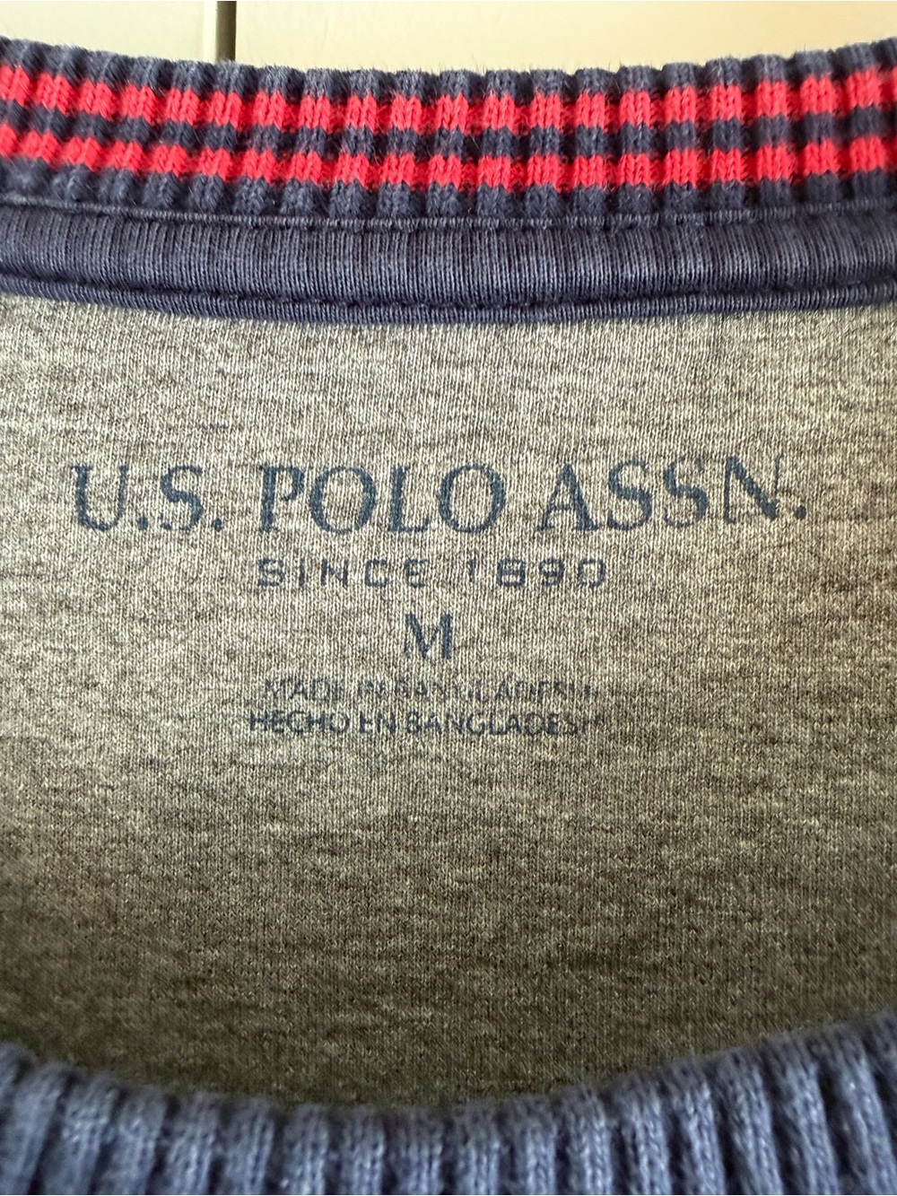 US Polo Assn Men's Sz Medium Navy Blue Crewneck Sweatshirt Luxury Feel Pullover - Picture 3 of 10